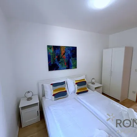 Rona Spacious With A Panoramic View * Icici